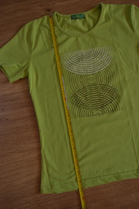 Zelené tričko s potlačou, s