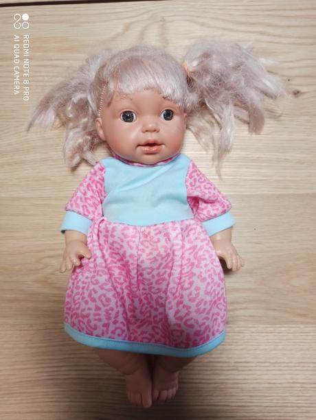 Bábika s vajíčkom,