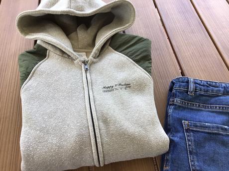 Plyšová mikinobunda s kontrastnymi rukávmi, zara,164