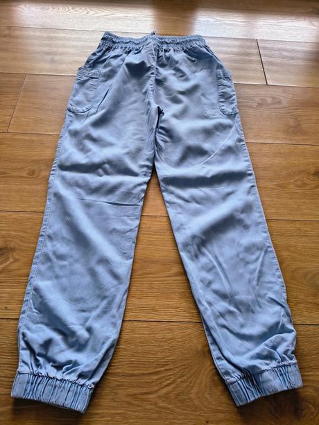 Ľahké letné kapsáče 140/146, primark,146