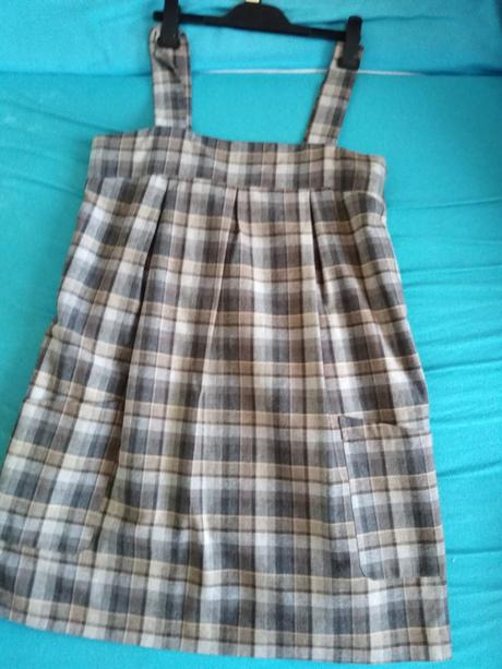 Tehotenské šaty, l