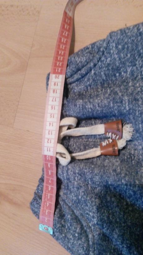 Teplučke nohavice, 104