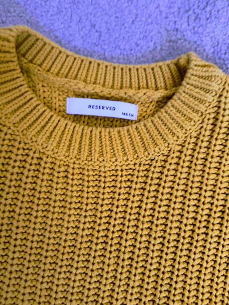 Sveter, reserved,146