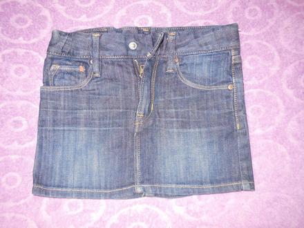 Tmavomodra riflova suknicka, 110