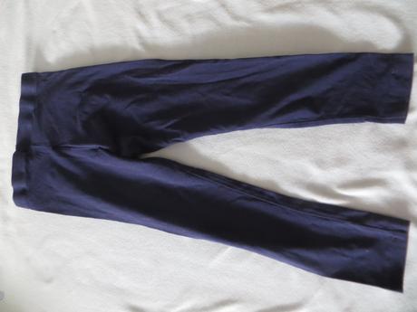 Tmavomodré legíny, lupilu,98