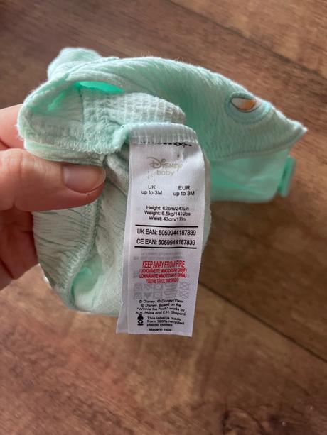 Kraťasky, disney,62