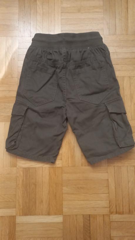 Kraťasy, veľ.134, takko,134