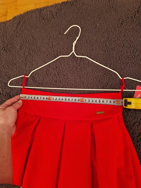 Spoločenská sukňa, xs