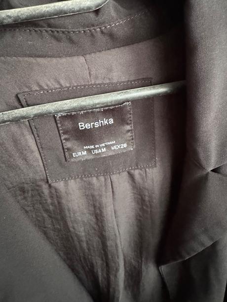 Sako bershka, bershka,m