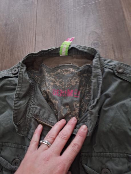 Khaki bundicka, primark,38