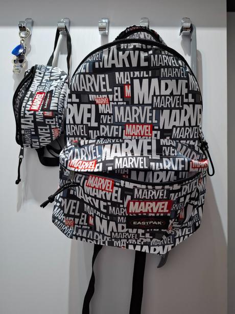 Batoh + ladvinka marvel, 
