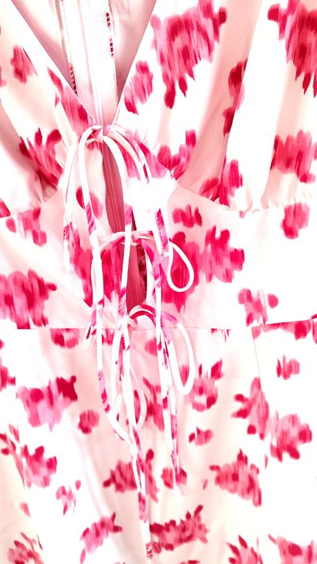 Nové krásne kvetinové šaty, 42