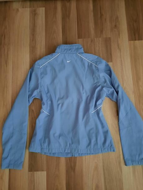 Vetrovka, nike,164