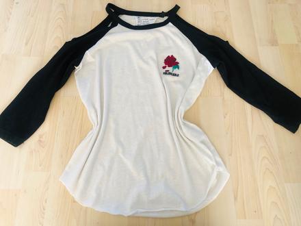 Tricko s voľnými ramenami, s