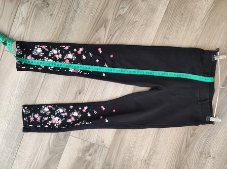 Dzeginy pekne cierne, dopodopo,128