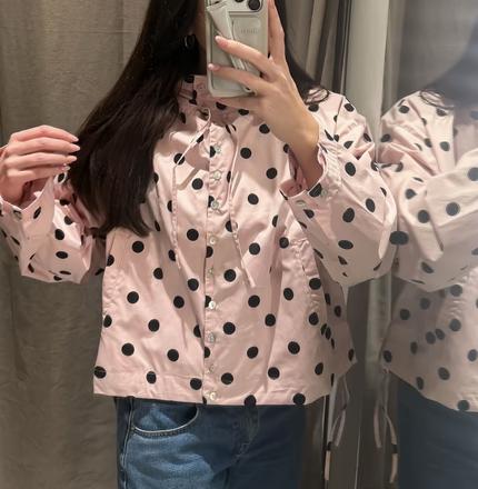 Viralna bodkovana zara bunda ružová, zara,s