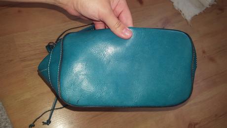 Tyrkysová kabelka,