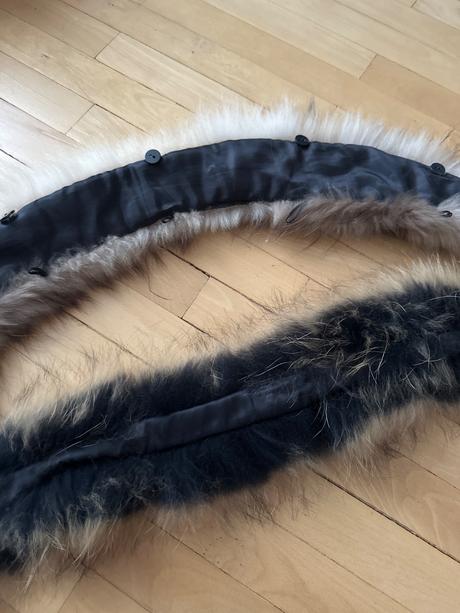 Kožusina 2ks pravá limec liska s patentom 1 cena, 