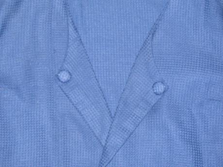 Tmavomodrý komplet, 42