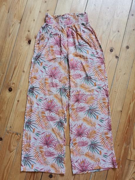 Nohavice xxs, sinsay,32