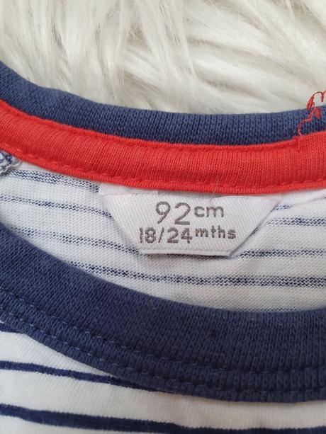 B303 veľ.92, tepláky a tričko, 92