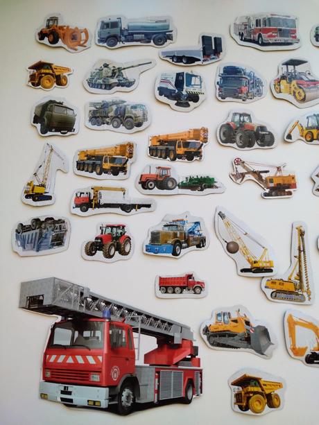 Dopravné prostriedky a stavebné stroje, 