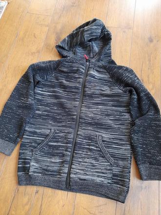 Mikinka, primark,146