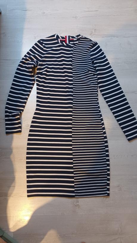 Šaty th, tommy hilfiger,m