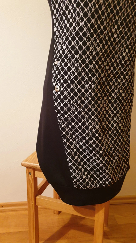 Zoštíhľujúce šaty w línia, 38