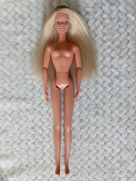 Barbie skipper cool sitter 1998,