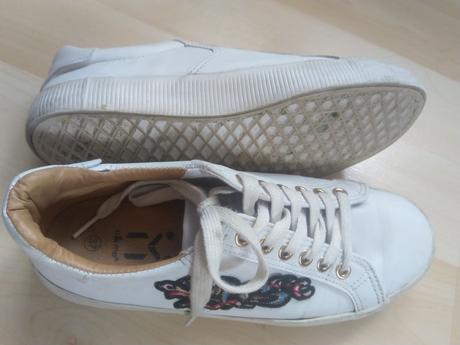 Biele tenisky, 37