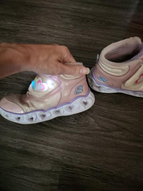Svietiace skechers, skechers,30