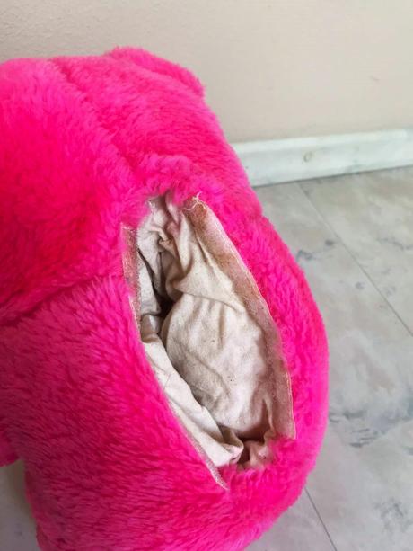 Veľký plyšový macík, 