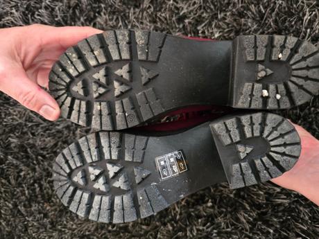 Kotnikove topanky, 38