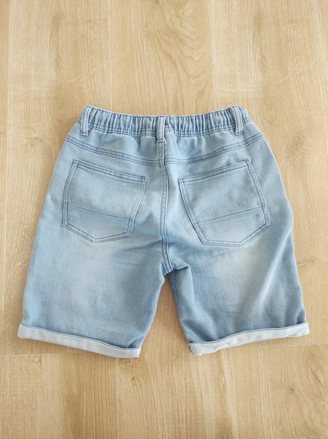 Šortky, pepperts,146