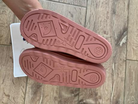 En fant nezateplené gumáky 29, en fant,29