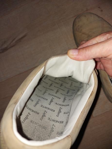 Celokožené bežové topannky, 39