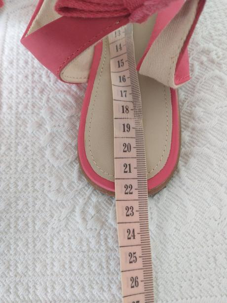 Sandalky, zara,33