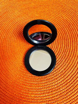 Zrkadielko do kabelky,