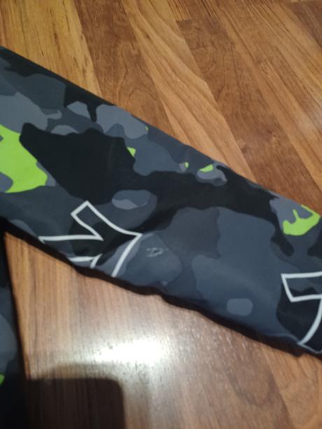 Predám detskú značkovú bundu, reserved,146