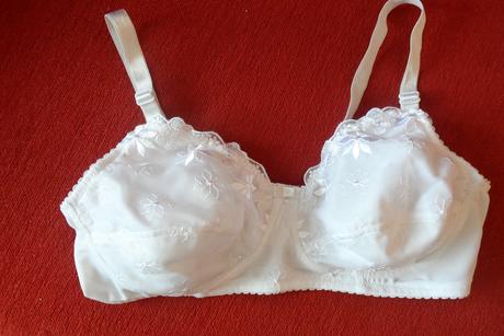 Cipkovana tehu podprsenka, 85,b