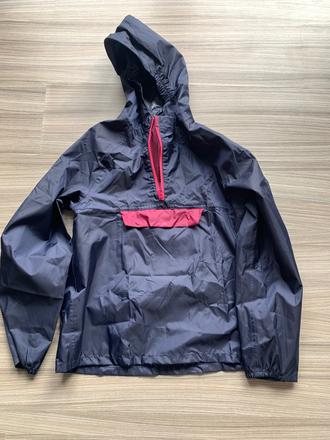 Pršiplášť, decathlon,128