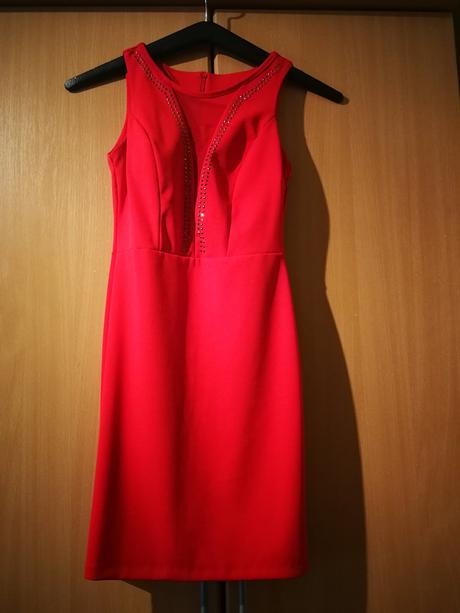 Cervene saty, xs
