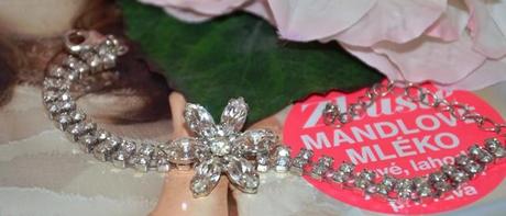 Trblietavý náramok, 