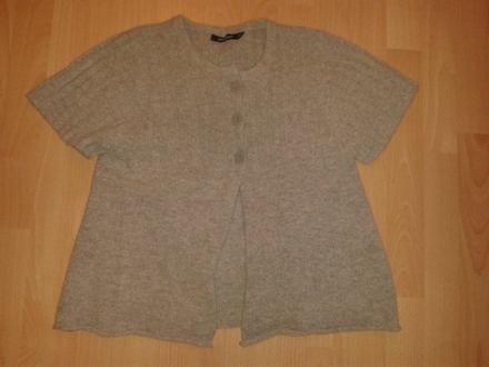 Sivy svetrik, atmosphere,38