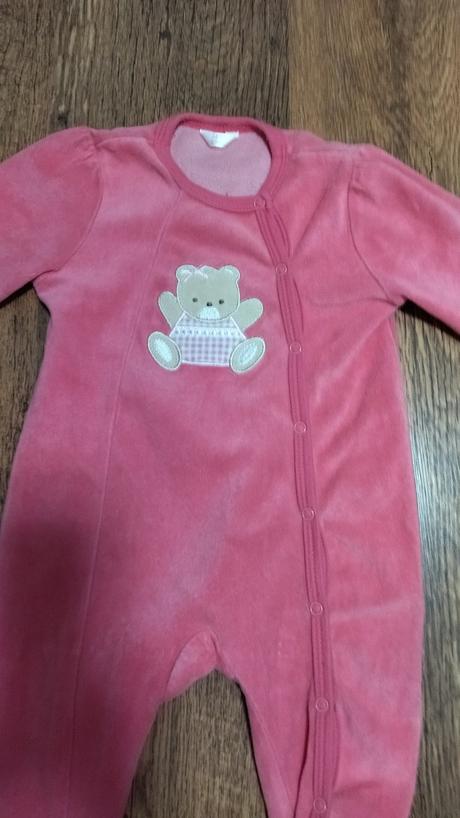 Overal na spanie macko, 74