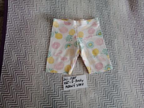 Dievčenské kraťasy zn.f&f veľ.2-3roky, f&f,92