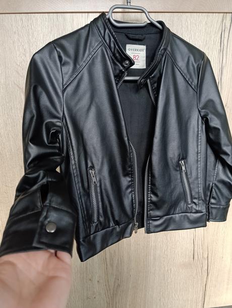 Koženková bunda podšitá látkou, 122