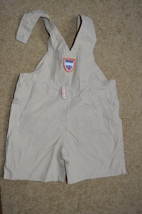 Kraťasy a tričko, 80