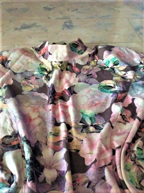 Kvetované princess tričko, l